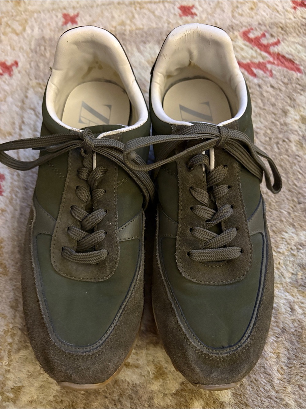 Zara women’s sneakers